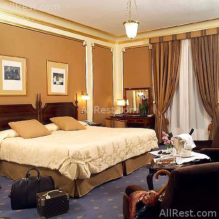Hotel Palace 9